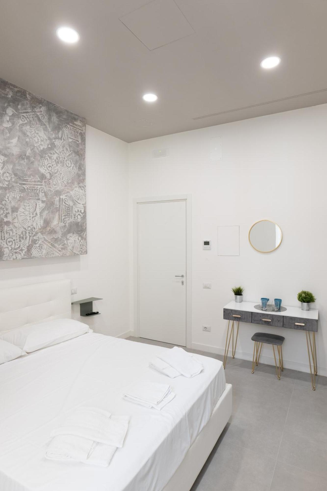 Relais Palazzo Nizza - Luxotel & Apartotel Salerno Ngoại thất bức ảnh